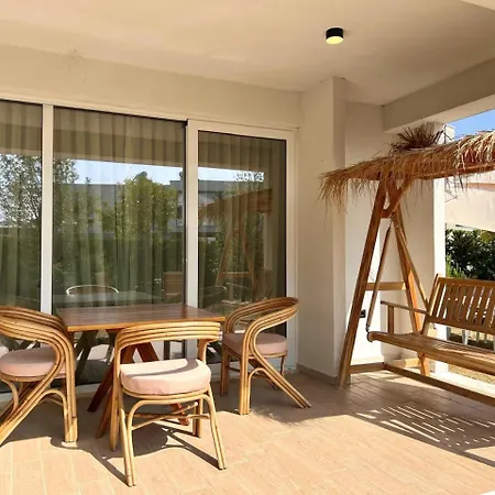 Vakantiehuis San Pietro -luxury Garden Gjiri I Lalezit Plazhi San Pietro
